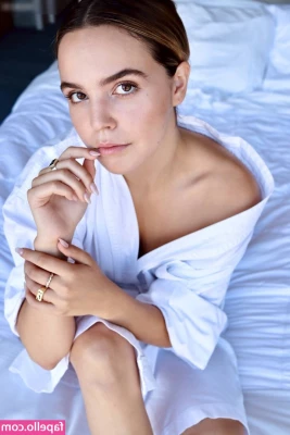 Bailee Madison [ bailee-madison ] - Here’s a fun clip of me and all my sports with a little motivation