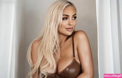 Michelle Daniaux [ michelle-daniaux ] - Wie gefällt euch mein neuer blauer Victoria’s Secret Tanga