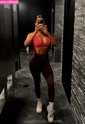 Melissa Calangi [ melissa-calangi ] - On and off 😈