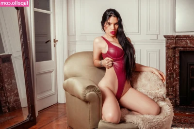 Nadia Palik [ nadia-palik ] - Who’s gonna help me buy new leather dresses?look how fine looks on