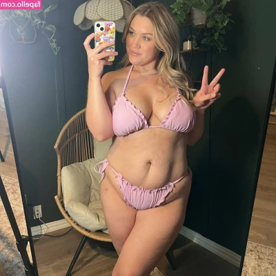 Allieluna - SLOW MOTION BOOB BOUNCING IN MY OVERFLOWING BRA AND MATCHING PANTIES