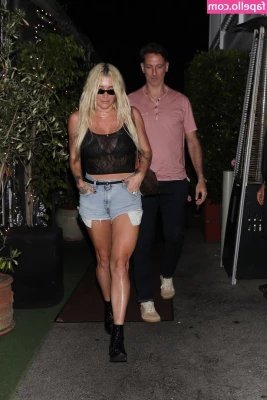 Kesha - What’s under all these straps? I’m sure you’re wondering.