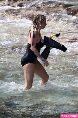 Kesha - Who s gonna buy me my next drink