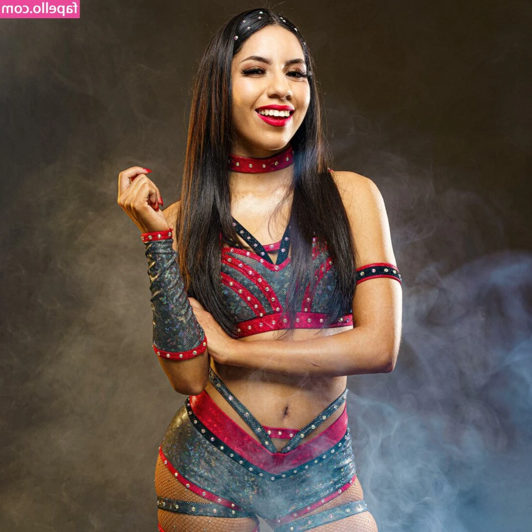 Jazmin Allure [ jazmin-allure ] - I love eating a bunch of popsicles hehe