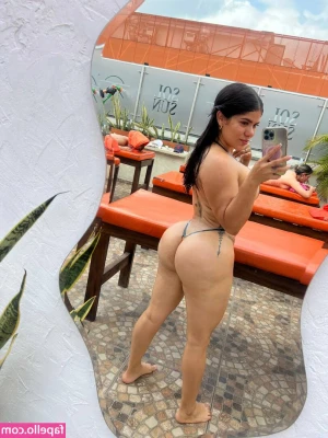 Yeisabrown - Breakfast is served, and dessert is in the 2nd video 💋