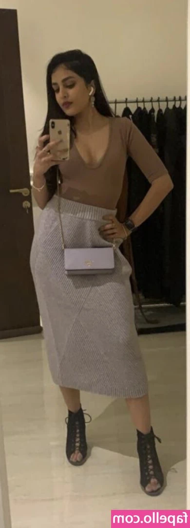 Komal3341 - New fit 🤩 what do you think?