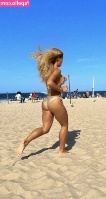 Jena Frumes [ jena-frumes ] - Halloween task! A real treat for cum guzzlers who love taking their