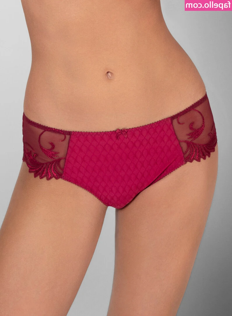 Nicola Cavanis [ nicola-cavanis ] - I got a new wrestling singlet! What do you guys think? part 1