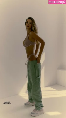 Nicola Cavanis [ nicola-cavanis ] - Little teaser of my videos 💦💦💦💦💦🍆