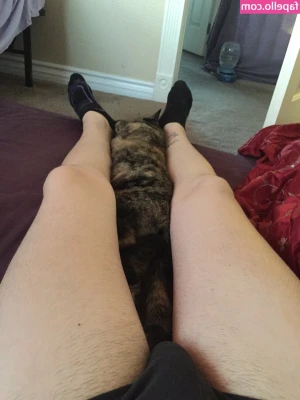 Sophie Ladder [ sophie-ladder ] - Home relaxing after work 💋