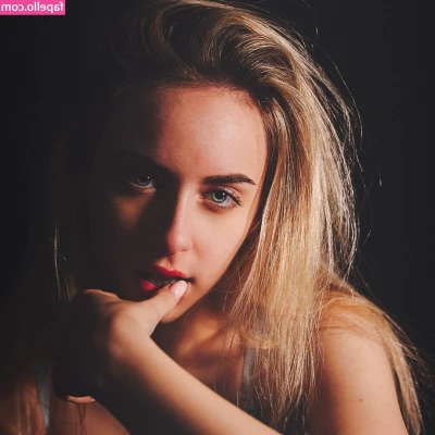 Greta Ray [ greta-ray ] - Yummy ASMR