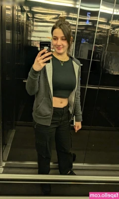 Haselnuuuss - Fucking after a party without taking off the dress is so good