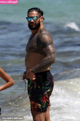 Roman Reigns [ roman-reigns ] - let me make your smoking dreams come true❤️🚬❤️