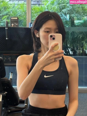 Park Yu-Rim [ park-yu-rim ] - SALE! 💲9.99 until tomorrow night gain full access to my candid