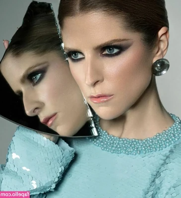 Anna Kendrick [ anna-kendrick ] - Grab it