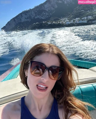 Anna Kendrick [ anna-kendrick ] - Massive dangly titties