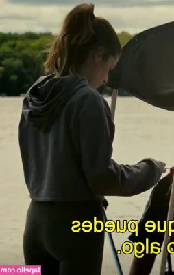 Anna Kendrick [ anna-kendrick ] - Got your head in a spin😵‍💫😈