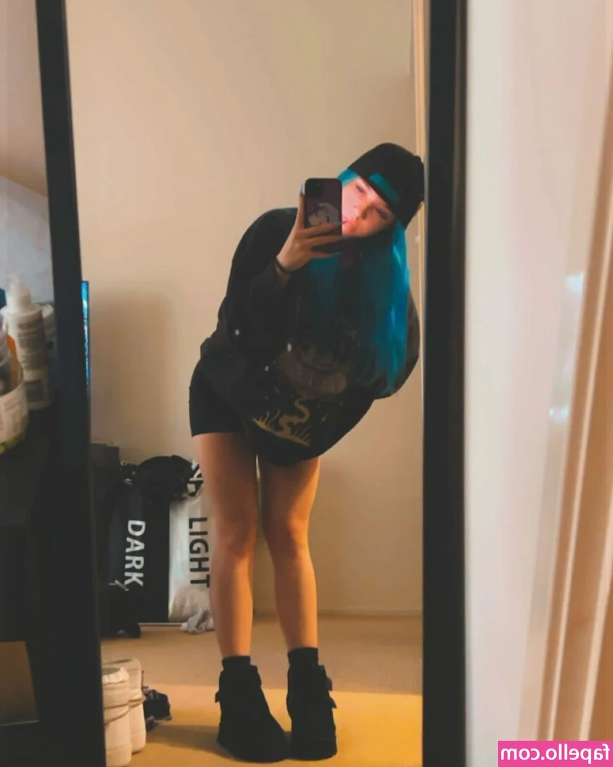 Shae Evans / YEETFEET [ shae-evans-yeetfeet ] - 100% All Natural 🤤