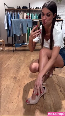 Claudia Magnabosco [ claudia-magnabosco ] - Ich will der Grund sein  warum du jeden Tag abspritzt