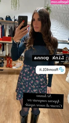 Claudia Magnabosco [ claudia-magnabosco ] - I really want to talk with you , let me show you more off me in DM's