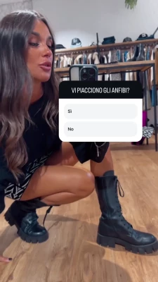 Claudia Magnabosco [ claudia-magnabosco ] - I wish you were between my legs daddy