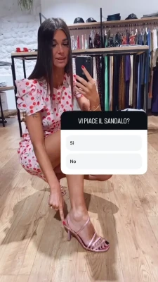 Claudia Magnabosco [ claudia-magnabosco ] - 😉 Pantyhose CDR✨
