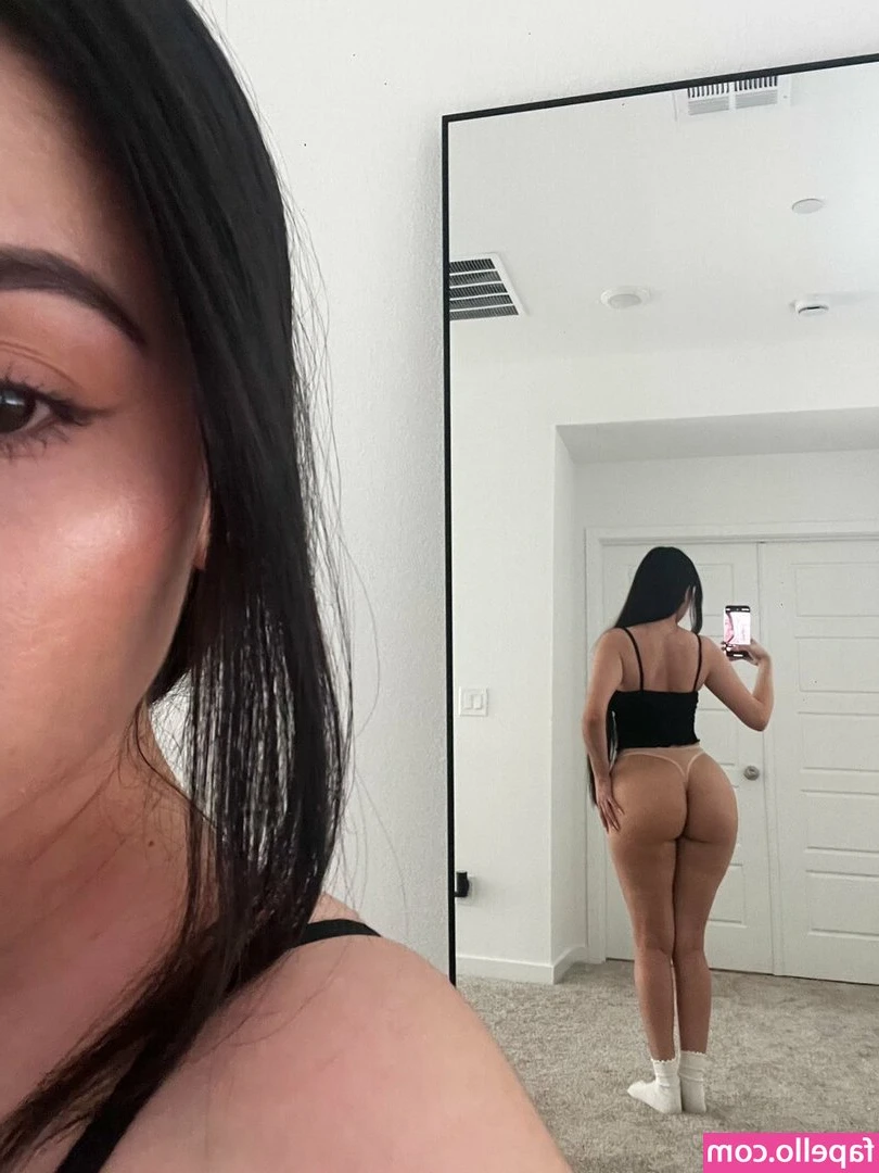 Alia Diaz [ alia-diaz ] - https://onlyfans.com/action/t… <<<