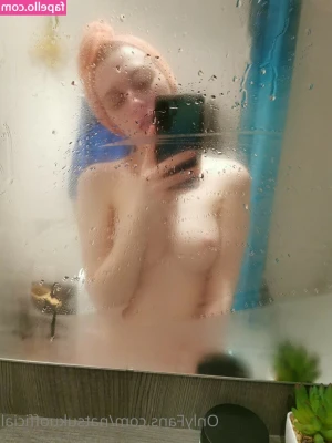 Natsuku - Early Tuesday Titties for you to wake up to, Have a awesome day!