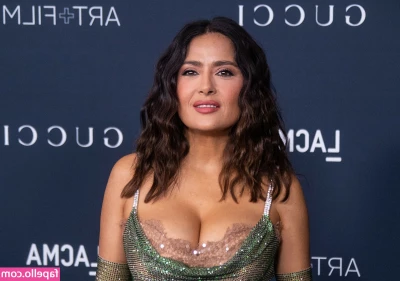 Salma Hayek [ salma-hayek ] - Up close and personal