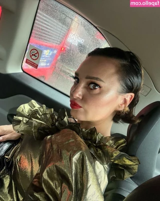 Gizzi Erskine [ gizzi-erskine ] - Bom dia meu amores