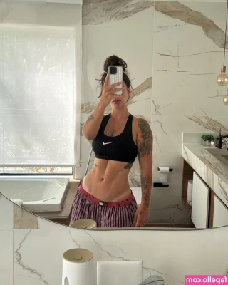 Bárbara Labres [ barbara-labres ] - Que rico chuparla🍆💦@demonxxl21 @hotmartin25