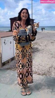 Lisa Snowdon [ lisa-snowdon ] - Serving breakfast 🥞 to all my rebillers 🫶🏽 make sure it’s