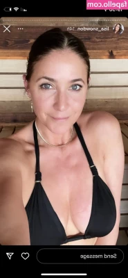 Lisa Snowdon [ lisa-snowdon ] - Just testing this out     Choice of feet or XXX content