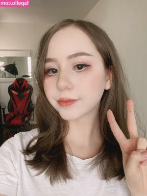 DaMeowie - I am wanting your attention! Come chat with me!