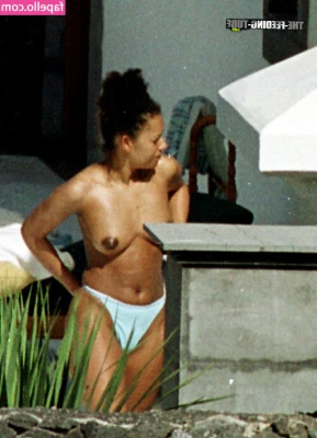 Melanie Brown [ melanie-brown ] - 𝐖𝐨𝐤𝐞 𝐮𝐩 𝐥𝐢𝐤𝐞