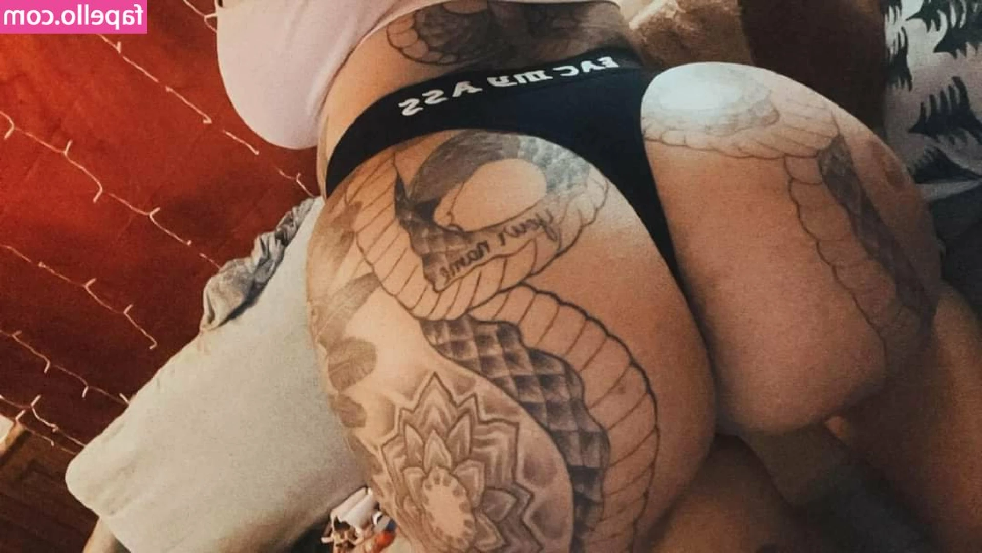 A1cheeks - DM me if you like to be dominated!