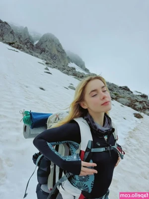 Clara Galle [ clara-galle ] - Hi there 👋 did you miss me?