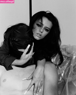 Jessie Murph [ jessie-murph ] - This is sexy as fuck I’m so mesermizing