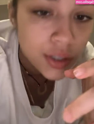 Laili Sarah [ laili-sarah ] - My full video is in your private message 🤭