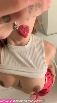 Nayana Silva [ nayana-silva ] - Get kissing~ 💋