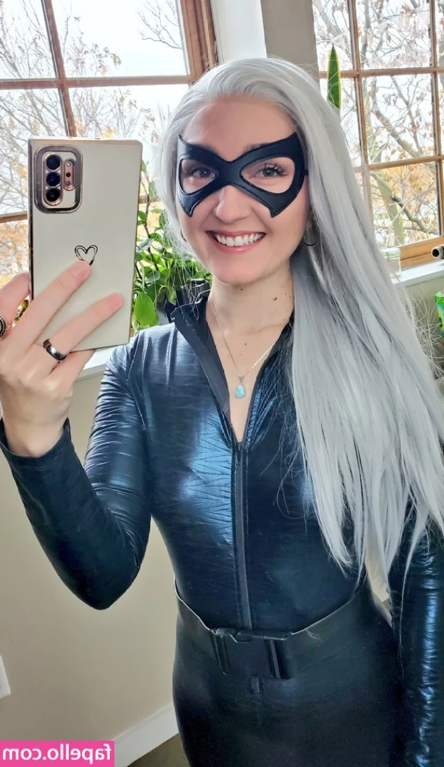 Mirandalorian - Feliz año nuevo para todos nosotros  este 2023 se viene con toda   