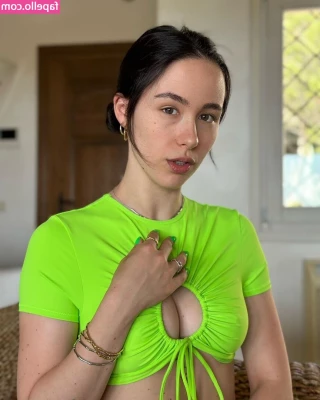 Aurora Ramazzotti [ aurora-ramazzotti ] - Buena noche videitos nuevos