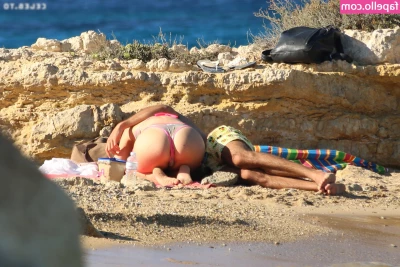 Aurora Ramazzotti [ aurora-ramazzotti ] - Just relaxing in the sun naked I love it