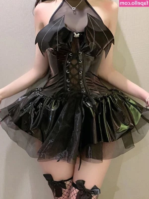 Sauronp Cosplay [ sauronp-cosplay ] - Do think anyone would notice if I didn’t wear a bikini under this.