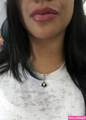 Monica X. Torress [ monica-x-torress ] - ¿Cual te comes primero? 😏🥵