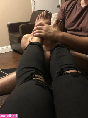 Monica X. Torress [ monica-x-torress ] - I like these better 🧡