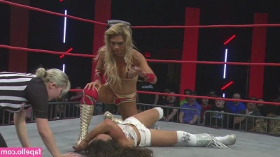 Mickie James [ mickie-james ] - Just showing off my hair hehe