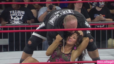 Mickie James [ mickie-james ] - 💚 Who else loves green?  🍀Remember the content gets better and