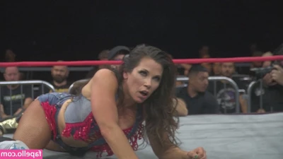 Mickie James [ mickie-james ] - Le mie mani dentro di te