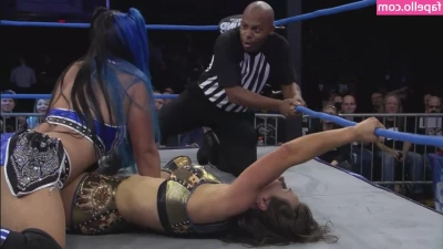 Mickie James [ mickie-james ] - someone driving by saw me take the second pic, we made eye contact